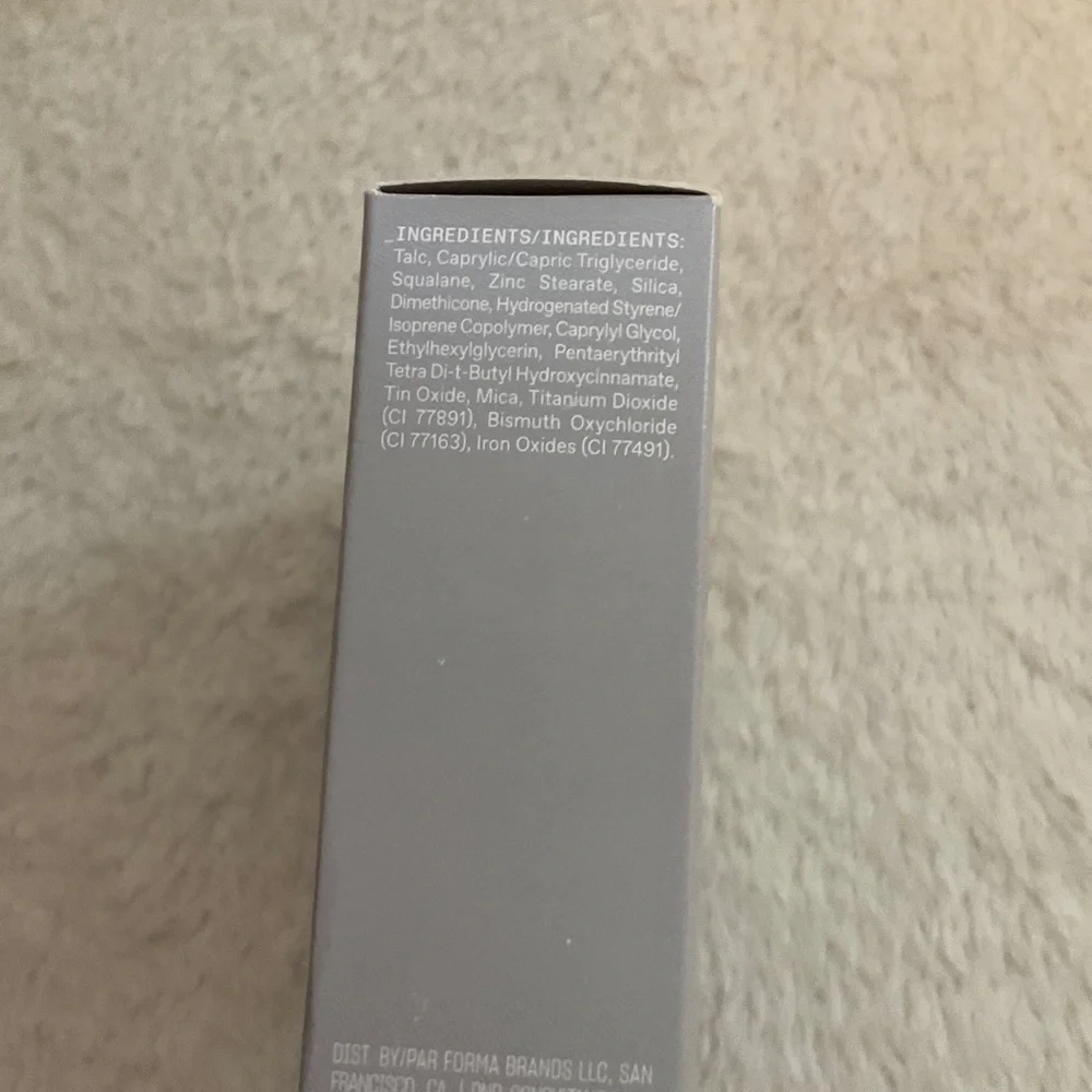 R.E.M. Beauty beauty interstellaire